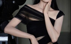 欧洲最强rapper潮水公交车上